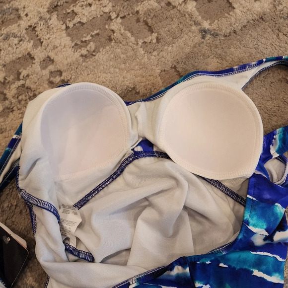 NWT Magicsuit by Miraclesuit ruched blue one peice swimsuit. Size 10 - Picture 7 of 13